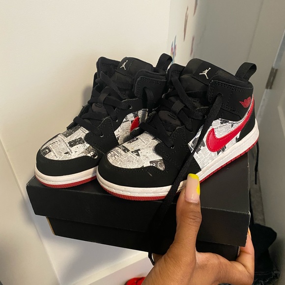 Jordan 1 - Picture 1 of 1
